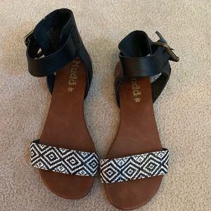 Ankle strap sandal